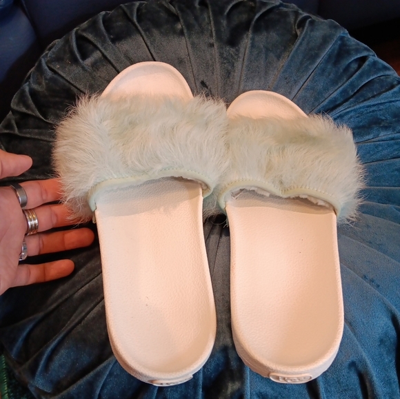 UGG Royale Baby Blue Toscana Fluffie Slide Slippers Sandals Size US 9.5 Womens - Picture 5 of 6